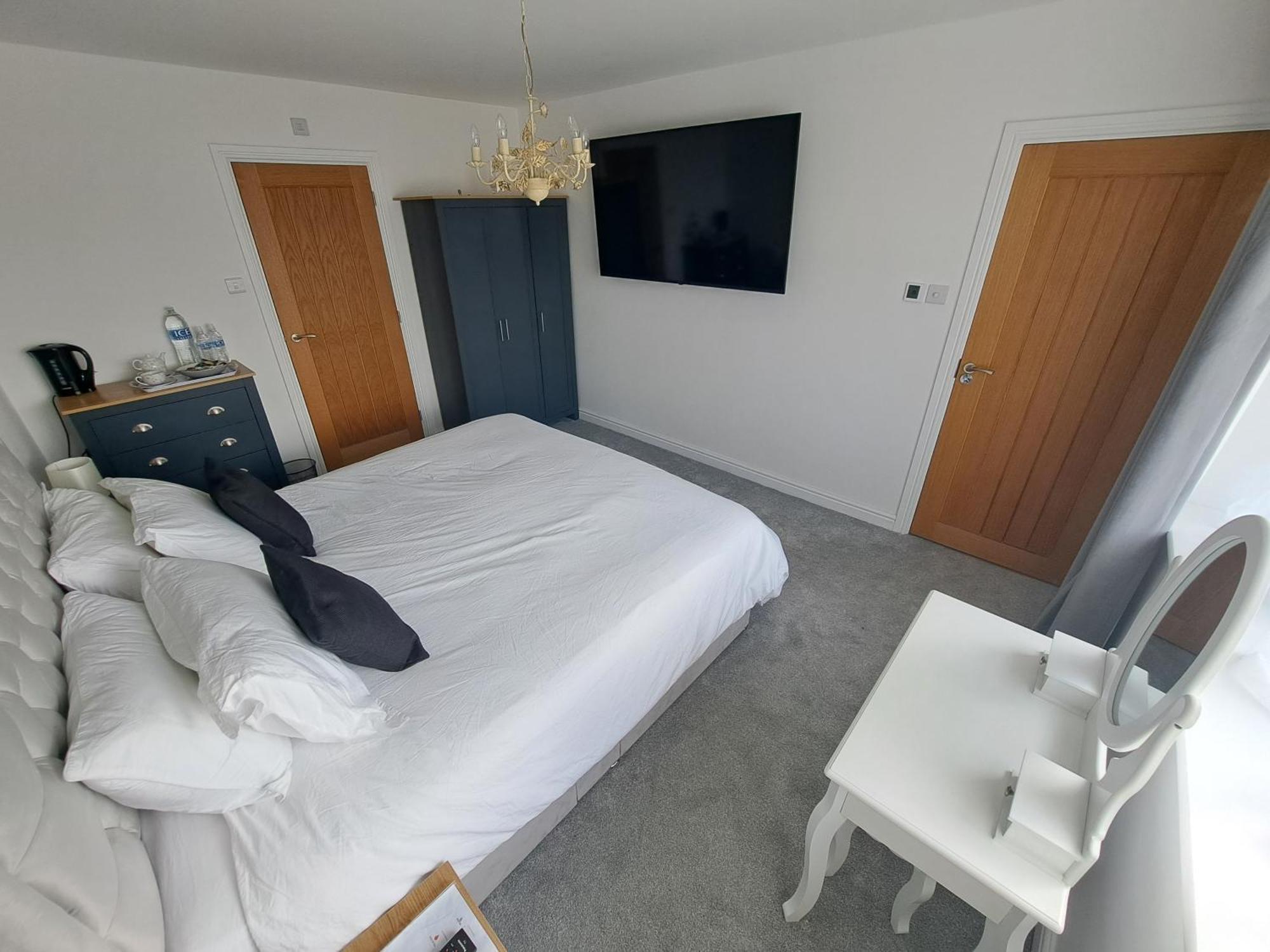 Westleigh House Bed and Breakfast Fishbourne  Εξωτερικό φωτογραφία